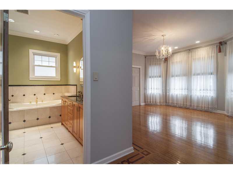 6340 Darlington Road Pittsburgh, PA 15217 - Photo 13 of 25 Master Bedroom.