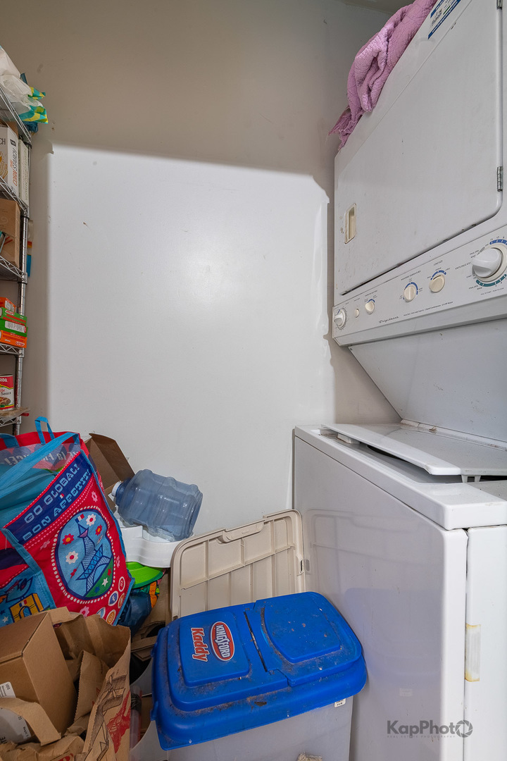 958 North Honore Street Chicago, IL 60622 - Photo 15 of 45