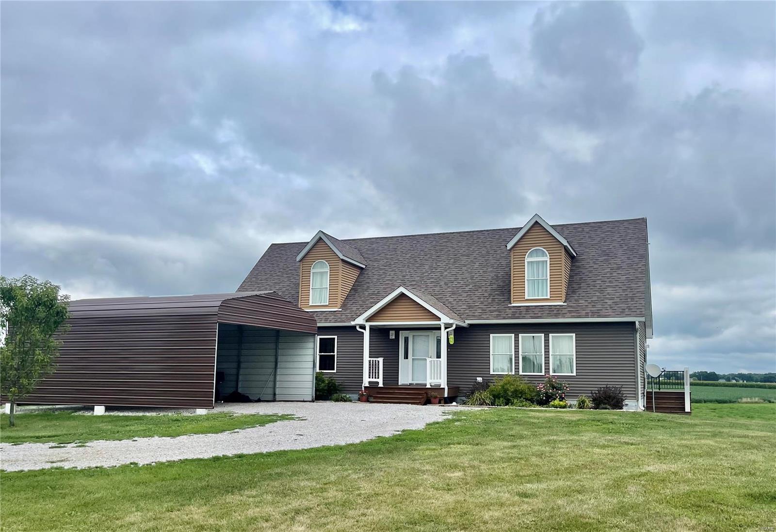 7728 Cooper Road Moro, IL 62067 - Photo 2 of 32