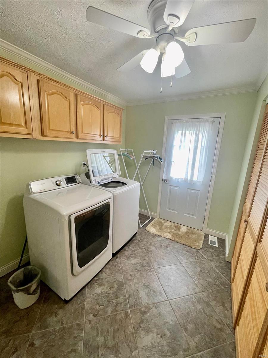 7728 Cooper Road Moro, IL 62067 - Photo 23 of 32