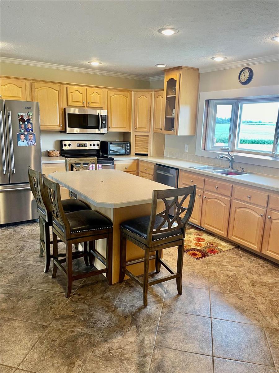 7728 Cooper Road Moro, IL 62067 - Photo 10 of 32