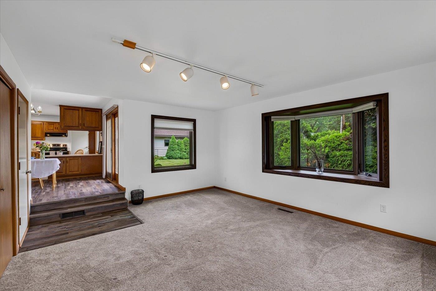 33 Belmont Road Madison, WI 53714 - Photo 15 of 40