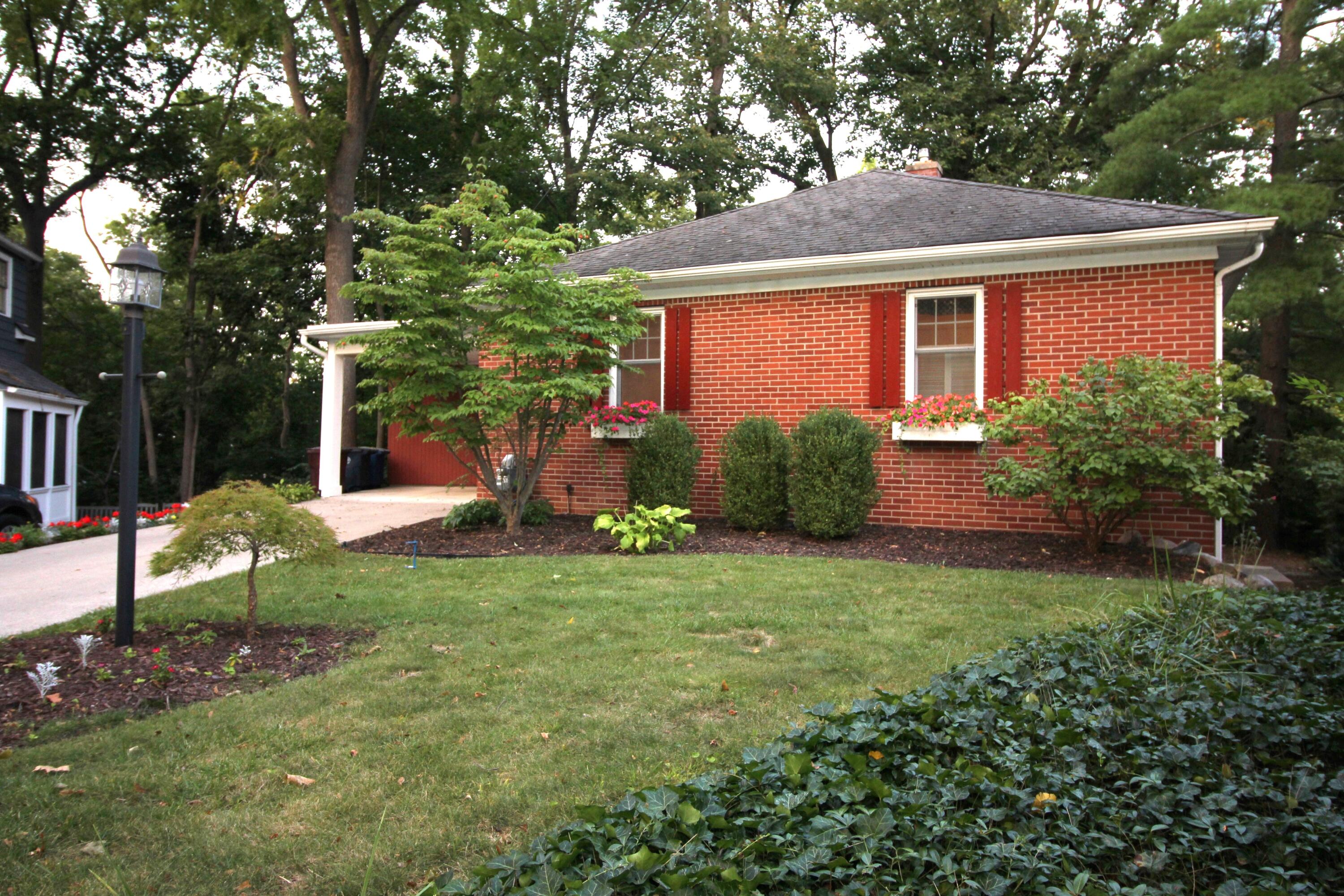 308 Pine Ridge Street Ann Arbor, MI 48103 - Photo 1 of 62 IMG_0060
