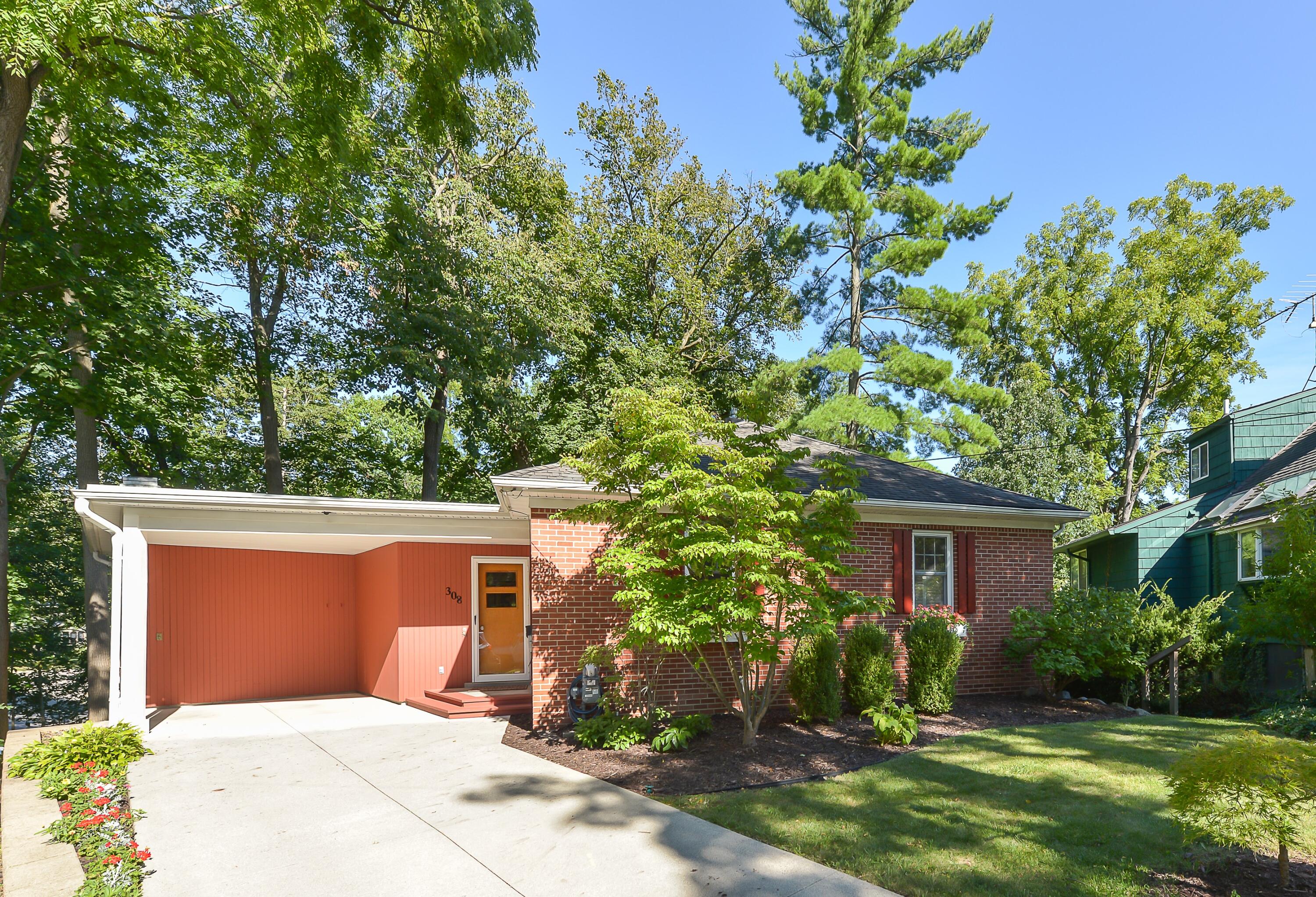 308 Pine Ridge Street Ann Arbor, MI 48103 - Photo 2 of 62 Front