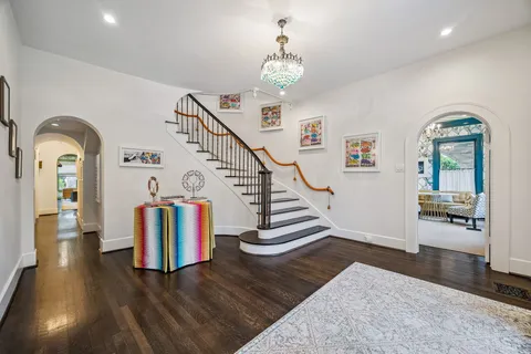$4,600,000 | 15 Courtlandt Place, Houston, TX 77006