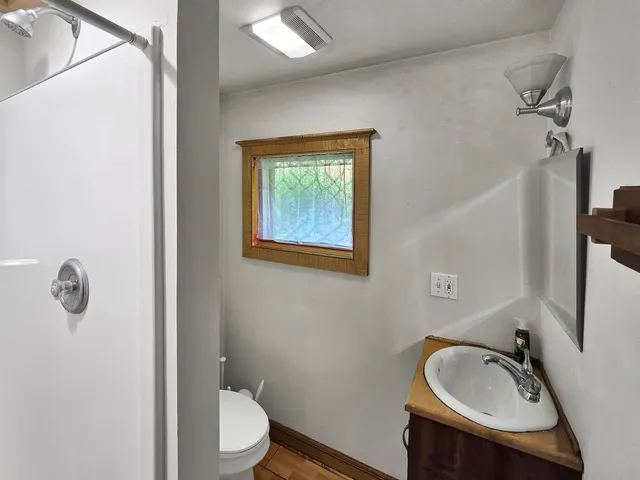 $650,000 | 2730 East Pittsford Road, Rutland Town, VT 05701