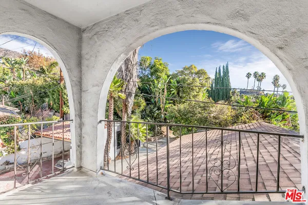 $9,395 | 1530 Valley View Road, Glendale, CA 91202