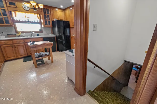 $359,900 | 440 Walkertown Road, Chuckey, TN 37641