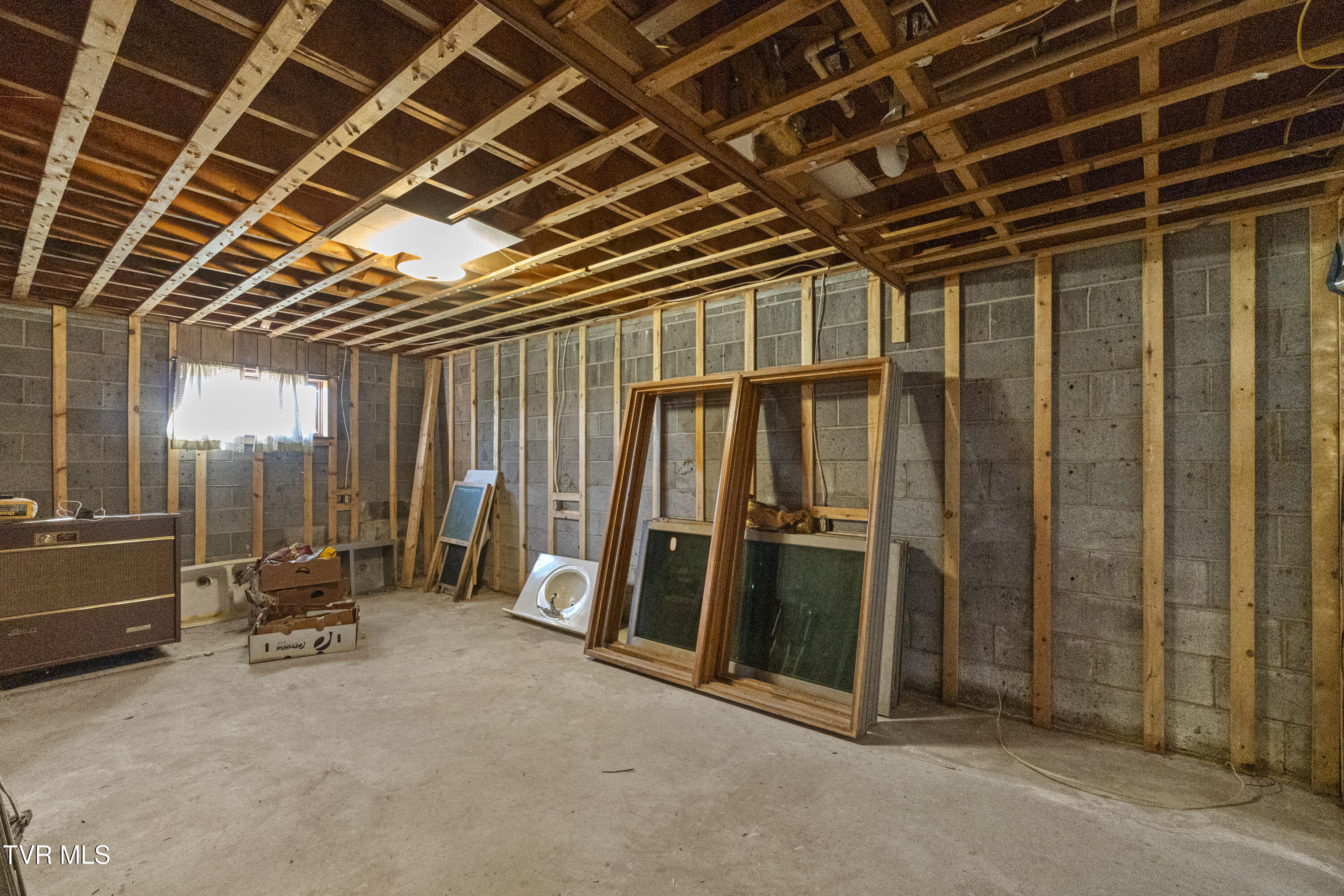 440 Walkertown Road Chuckey, TN 37641 - Photo 34 of 49 DSC03810