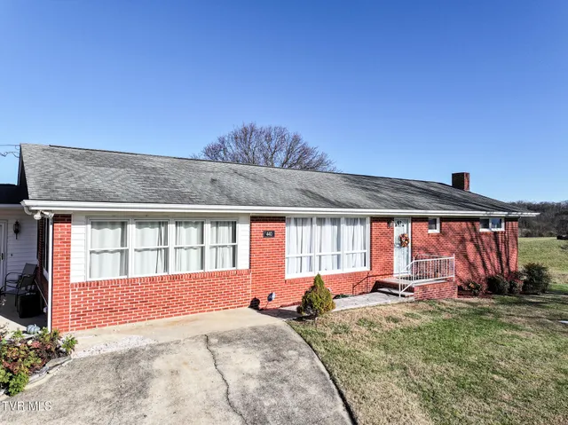 $359,900 | 440 Walkertown Road, Chuckey, TN 37641