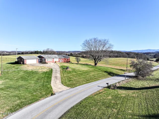 $359,900 | 440 Walkertown Road, Chuckey, TN 37641