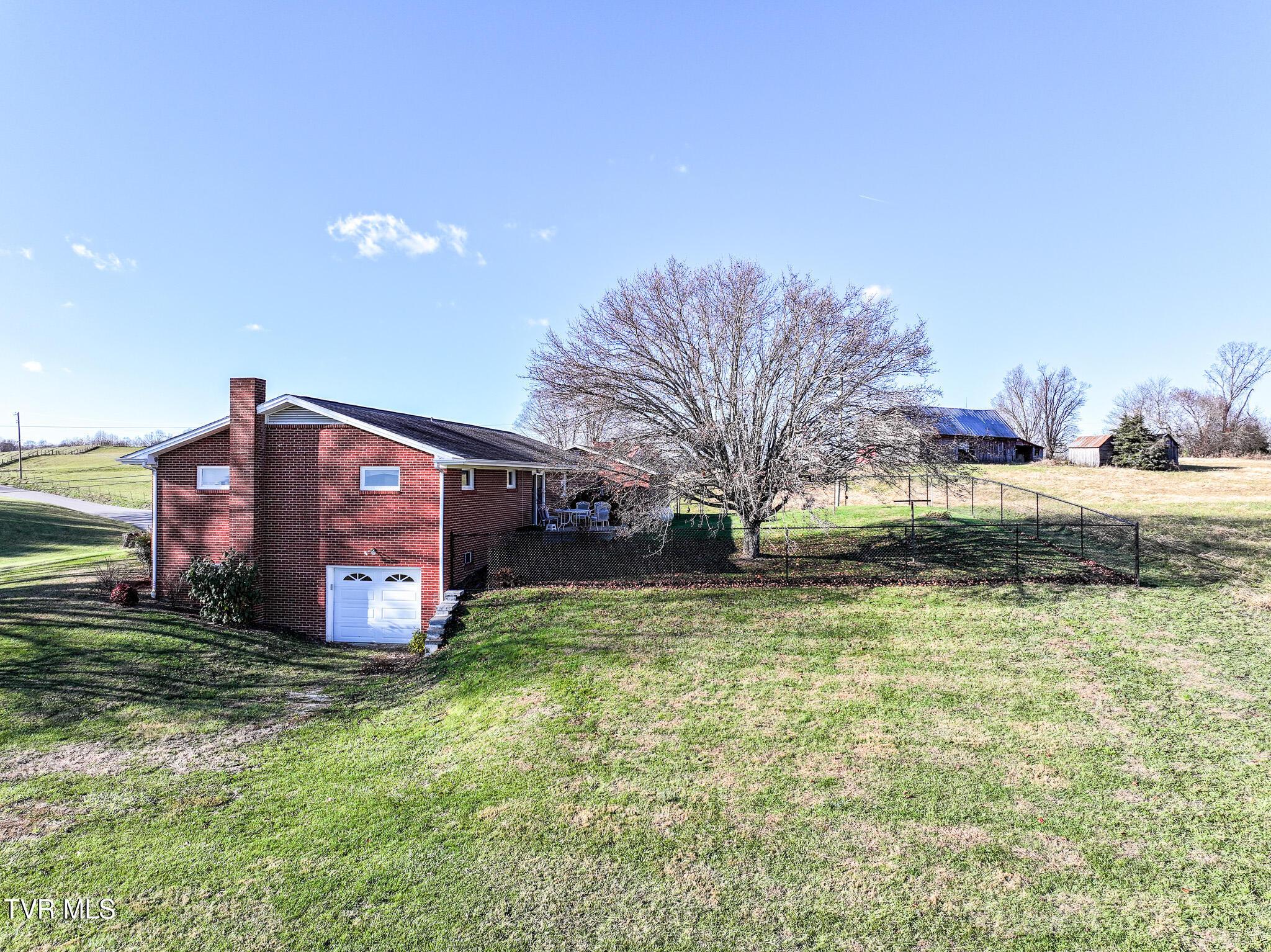 440 Walkertown Road Chuckey, TN 37641 - Photo 42 of 49 DJI_20251121171812_0111_D