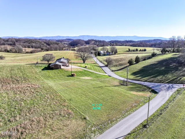 $359,900 | 440 Walkertown Road, Chuckey, TN 37641