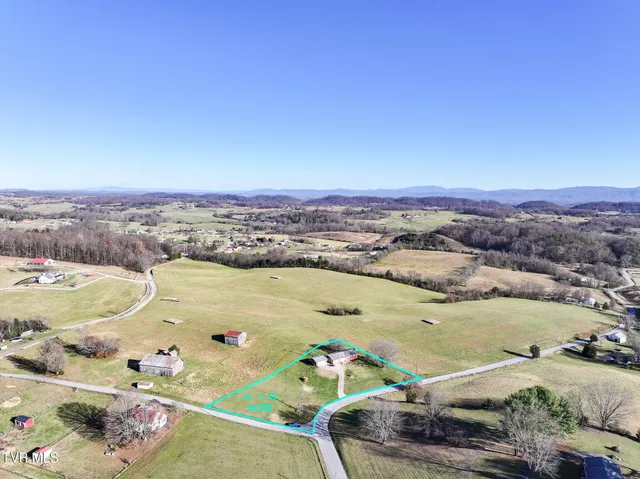 $359,900 | 440 Walkertown Road, Chuckey, TN 37641