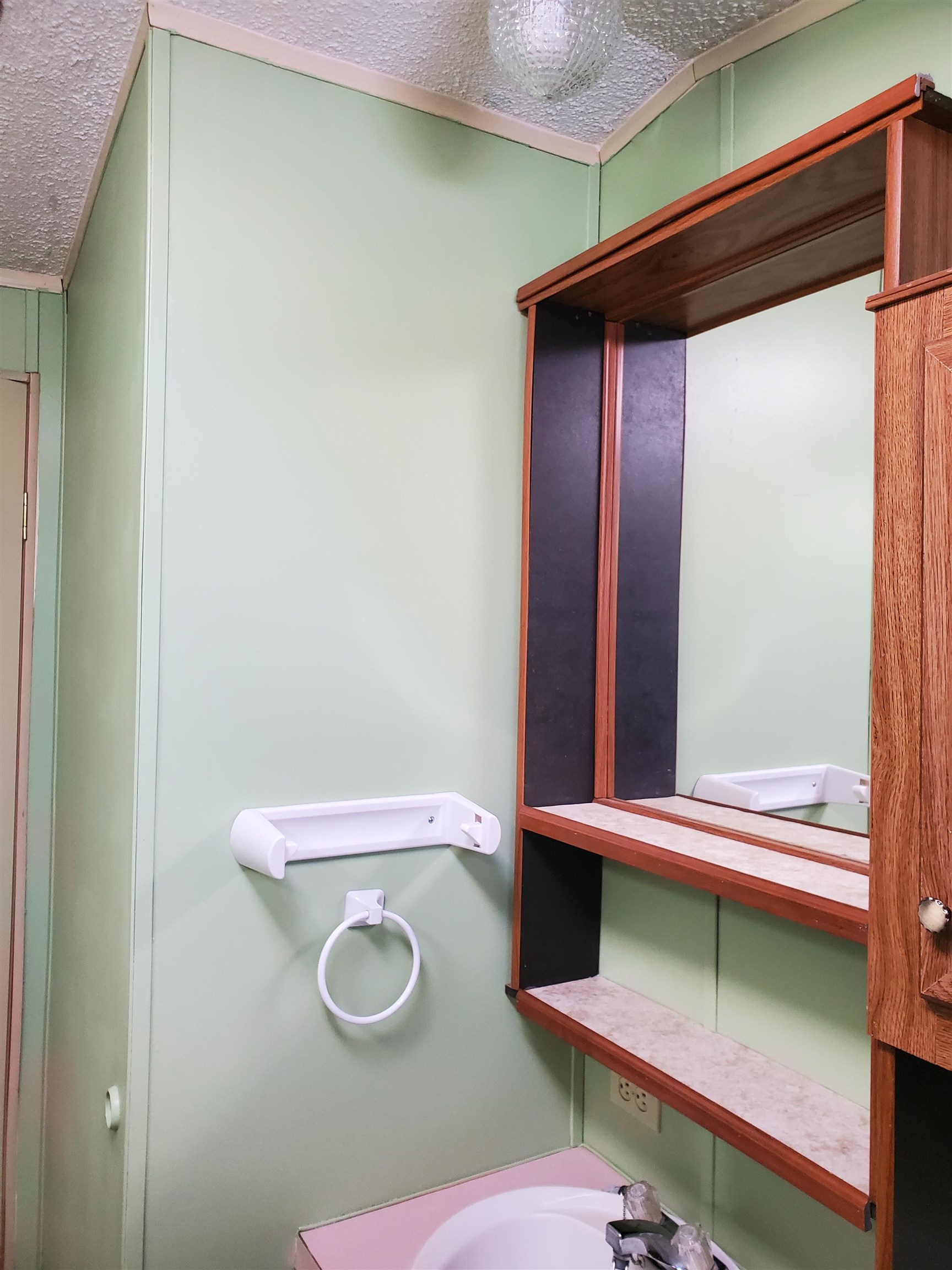 22 Ruddsboro Road, Unit 44 Lebanon, NH 03766 - Photo 18 of 44 Gallery Image 18