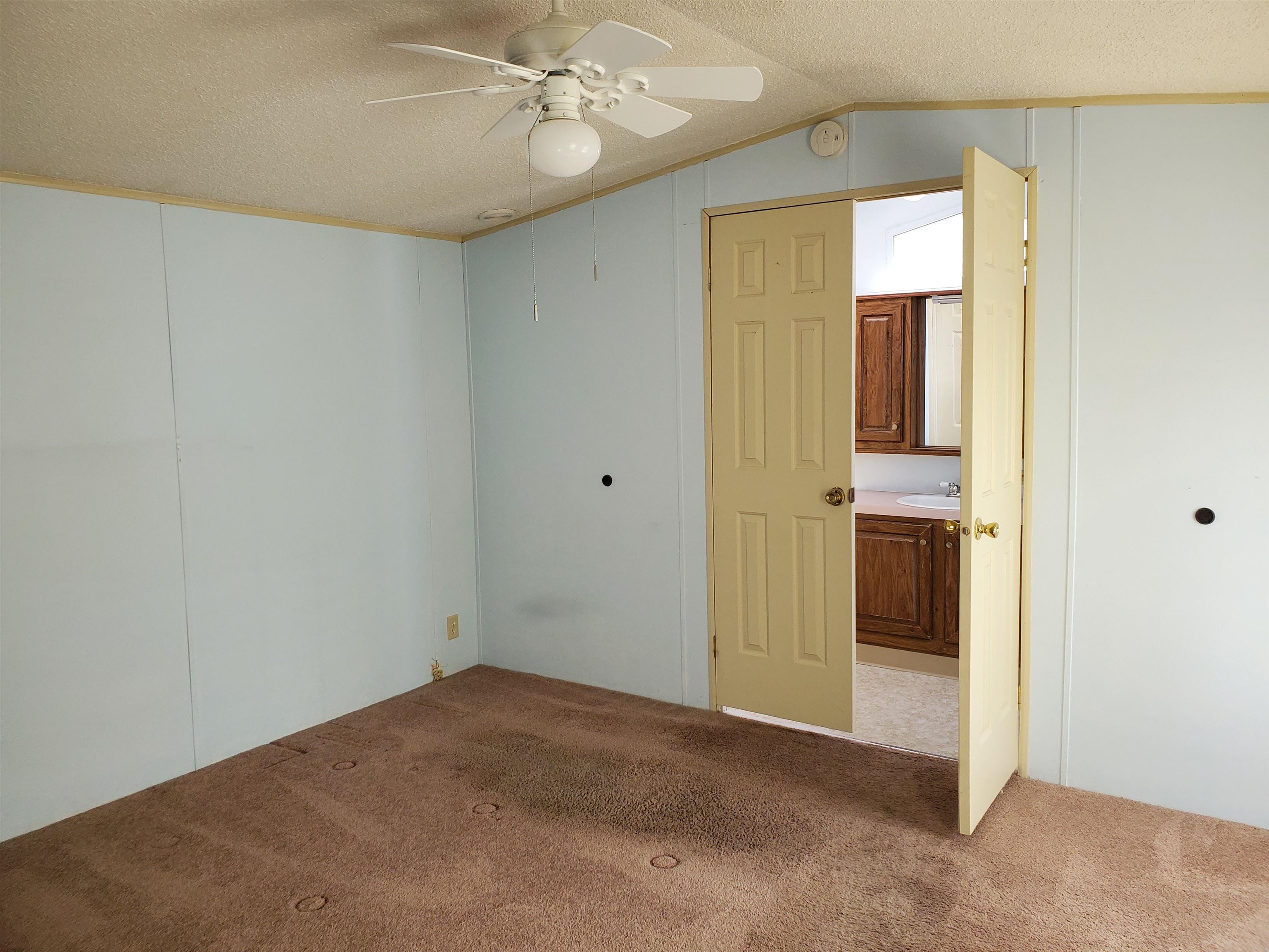 22 Ruddsboro Road, Unit 44 Lebanon, NH 03766 - Photo 32 of 44 Gallery Image 32