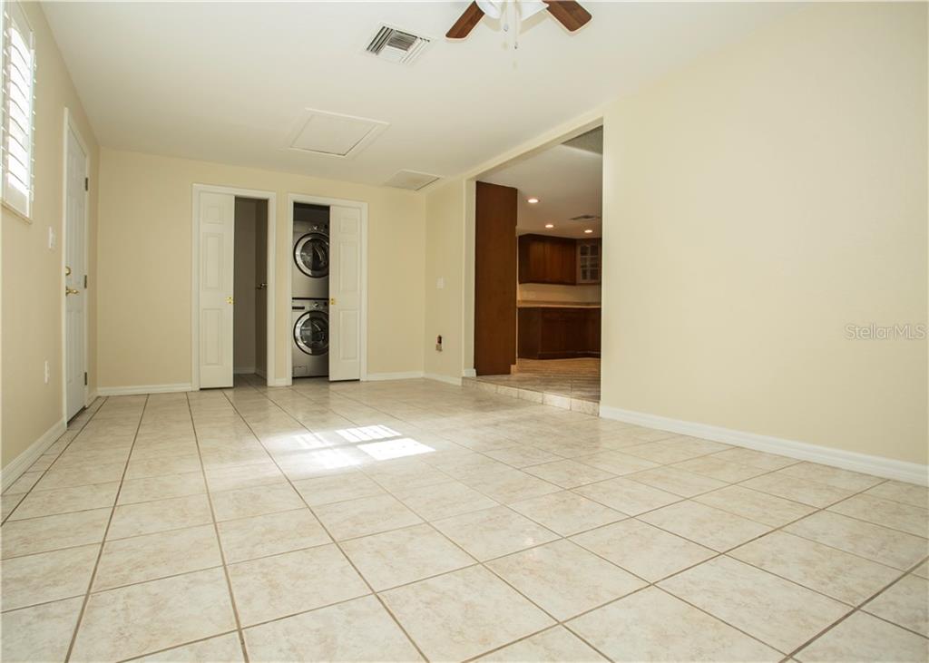 5524 Oak Ridge Avenue New Port Richey, FL 34652 - Photo 4 of 25 Gallery Image 4