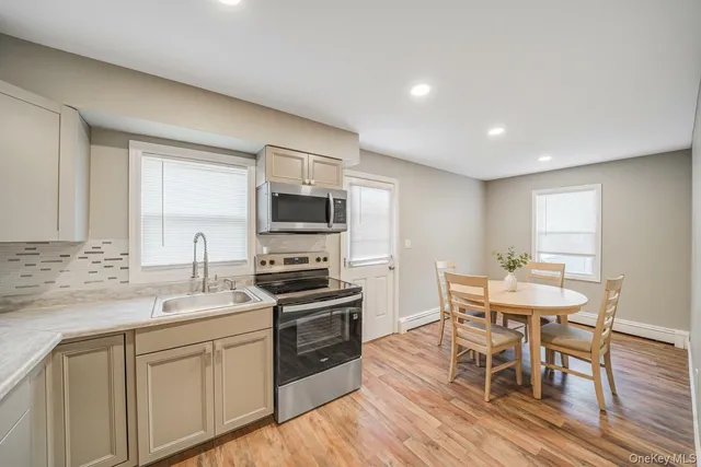 $3,495 | 130 5th Avenue, Bay Shore, NY 11706