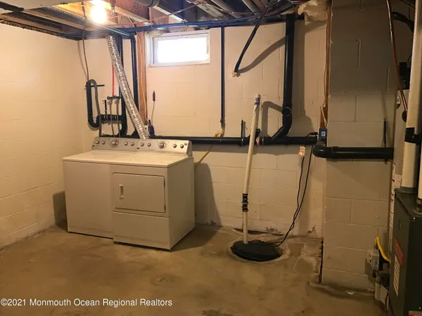 a view of a room with equipment