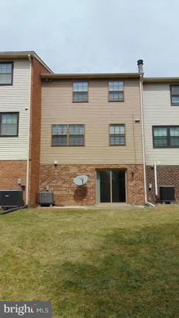 $2,600 | 25 Brucester Bridge Court, Catonsville, MD 21228