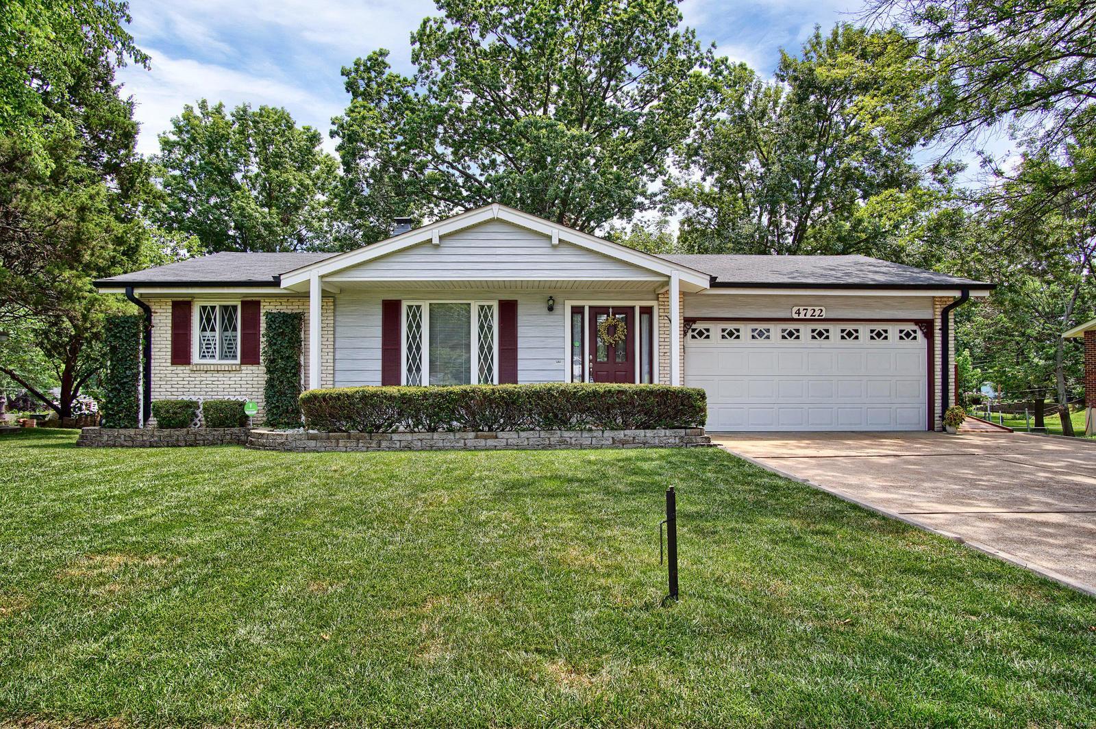 4722 Ringer Road St. Louis, MO 63129 - Photo 1 of 32 Gallery Image 1
