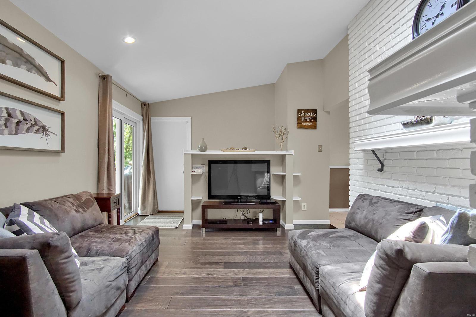 4722 Ringer Road St. Louis, MO 63129 - Photo 11 of 32 Gallery Image 11