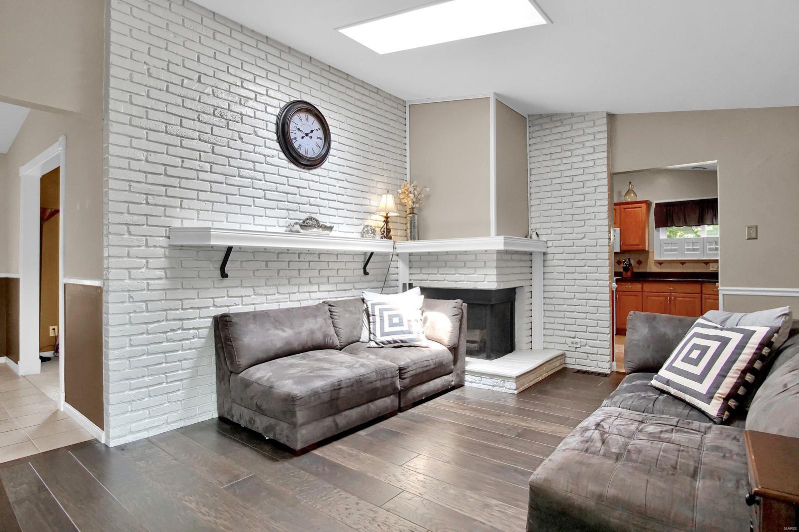 4722 Ringer Road St. Louis, MO 63129 - Photo 13 of 32 Gallery Image 13