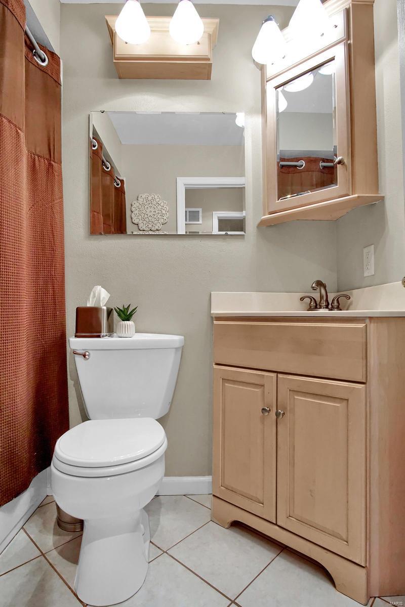 4722 Ringer Road St. Louis, MO 63129 - Photo 18 of 32 Gallery Image 18