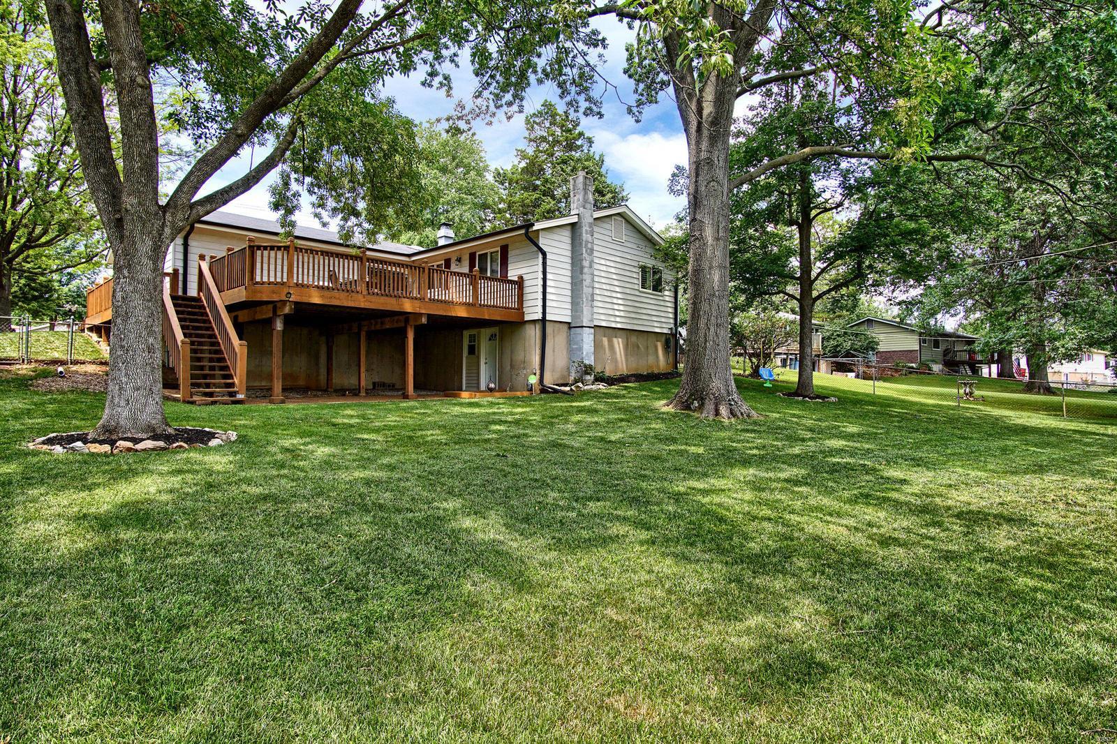 4722 Ringer Road St. Louis, MO 63129 - Photo 31 of 32 Gallery Image 31