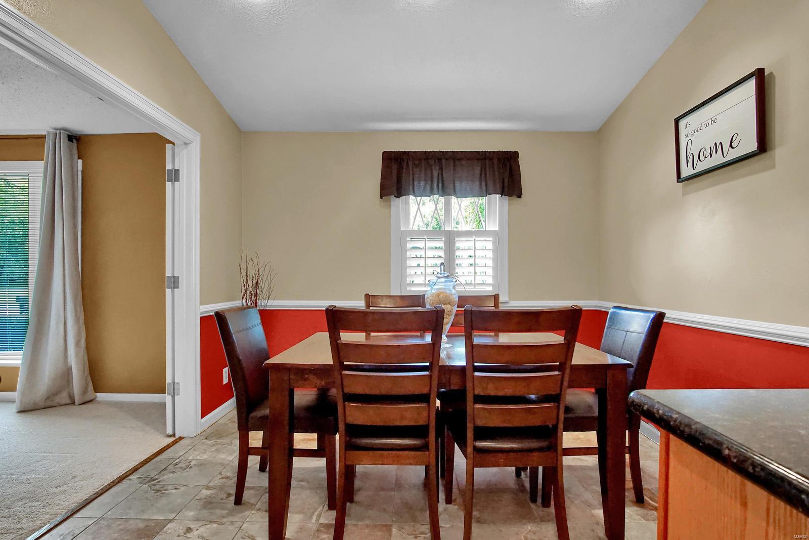 4722 Ringer Road St. Louis, MO 63129 - Photo 5 of 32 Gallery Image 5