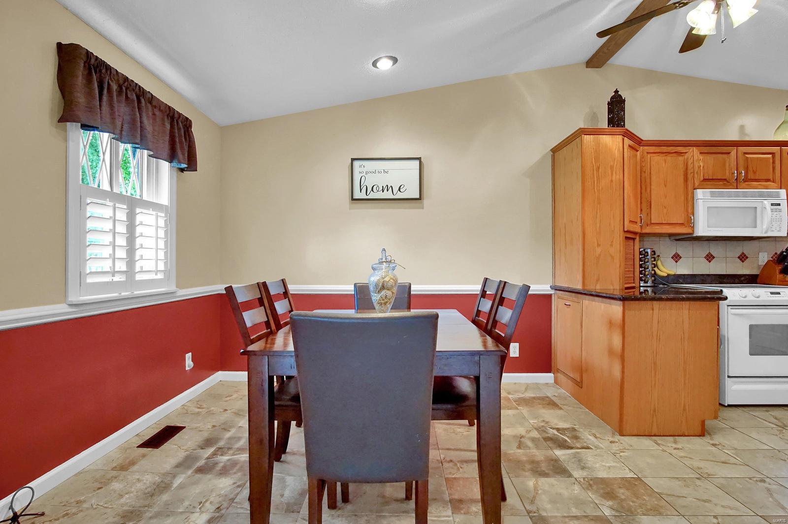 4722 Ringer Road St. Louis, MO 63129 - Photo 6 of 32 Gallery Image 6