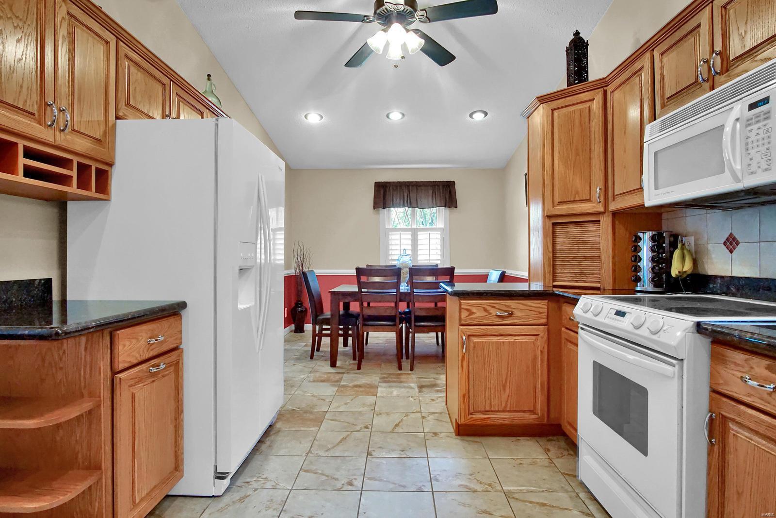 4722 Ringer Road St. Louis, MO 63129 - Photo 9 of 32 Gallery Image 9