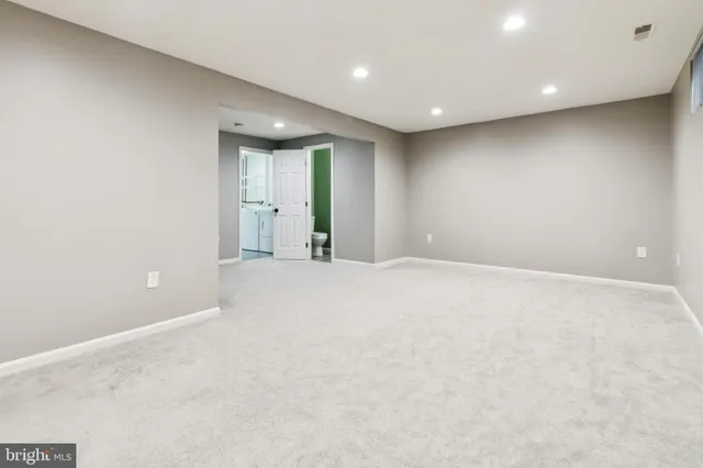 $2,800 | 10603 Tuppence Court, Rockville, MD 20850