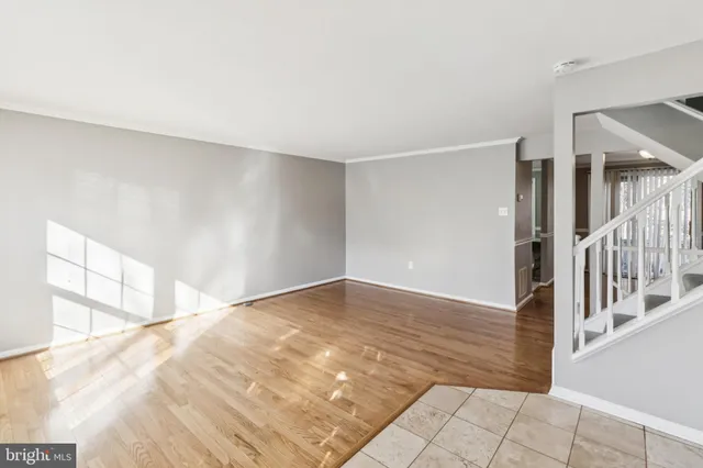 $2,800 | 10603 Tuppence Court, Rockville, MD 20850