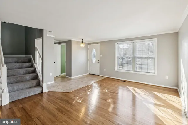 $2,800 | 10603 Tuppence Court, Rockville, MD 20850