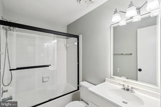 $2,800 | 10603 Tuppence Court, Rockville, MD 20850