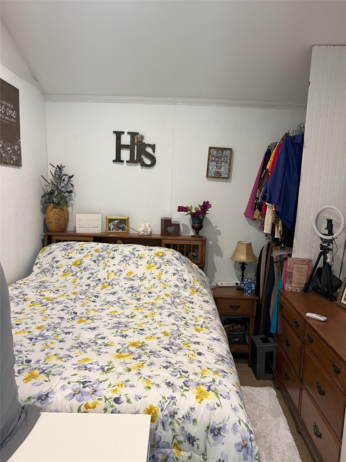 204 Knottypine Livingston, TX 77351 - Photo 17 of 30 a bedroom with a bed and wooden floor