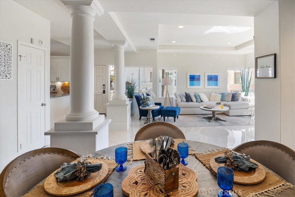 17 Centre Court Dana Point, CA 92629 - Photo 11 of 45 a living room with furniture and a potted plant