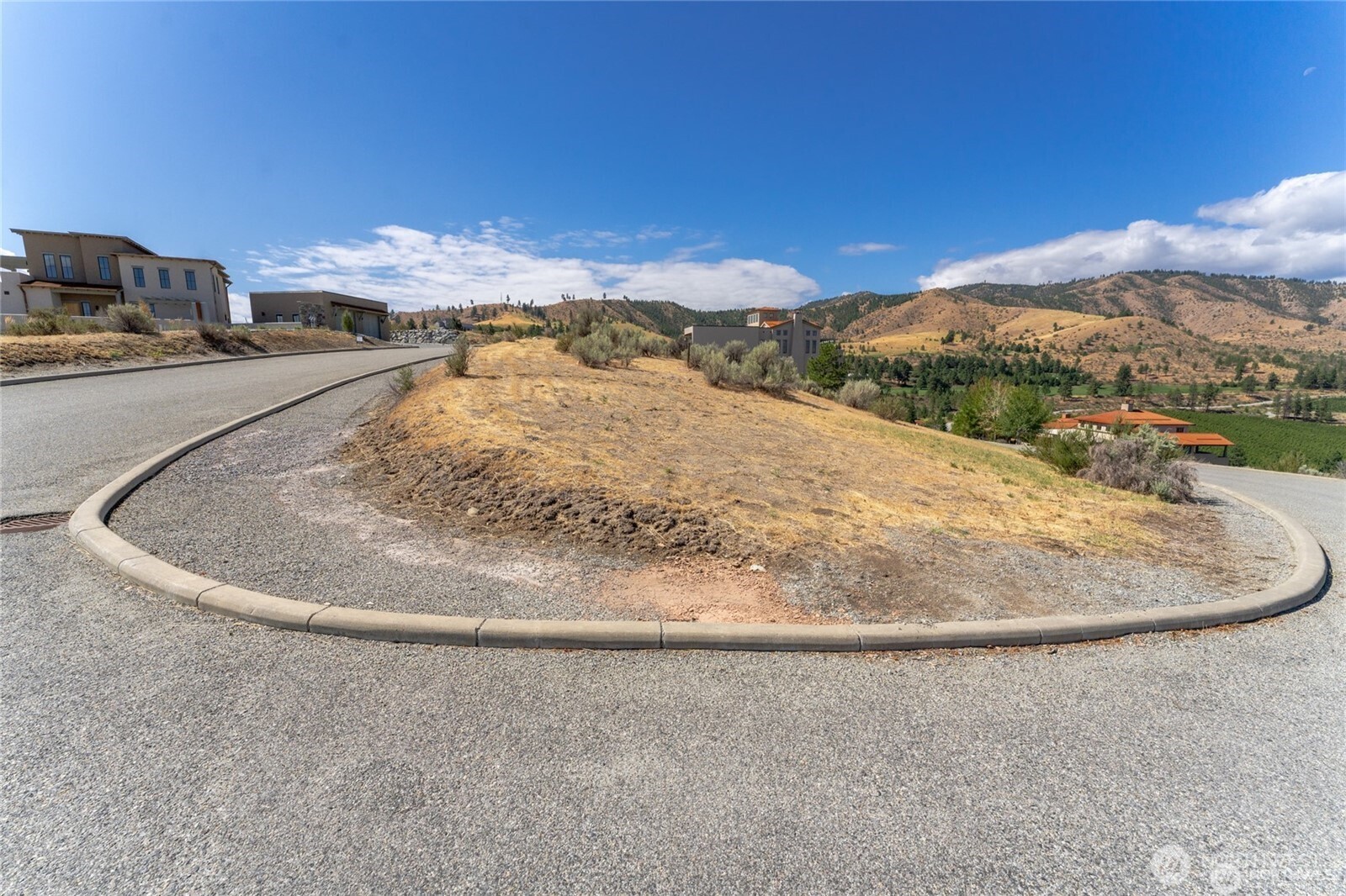 389 Sabio Way Chelan, WA 98816 - Photo 5 of 14