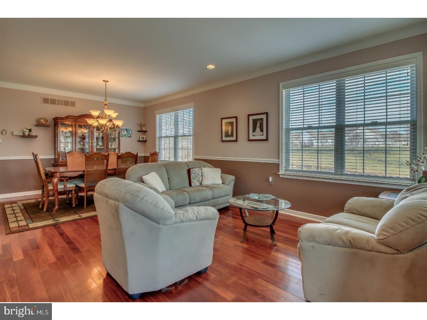 48 Bluebonnet Road Langhorne, PA 19047 - Photo 5 of 21 Great Room