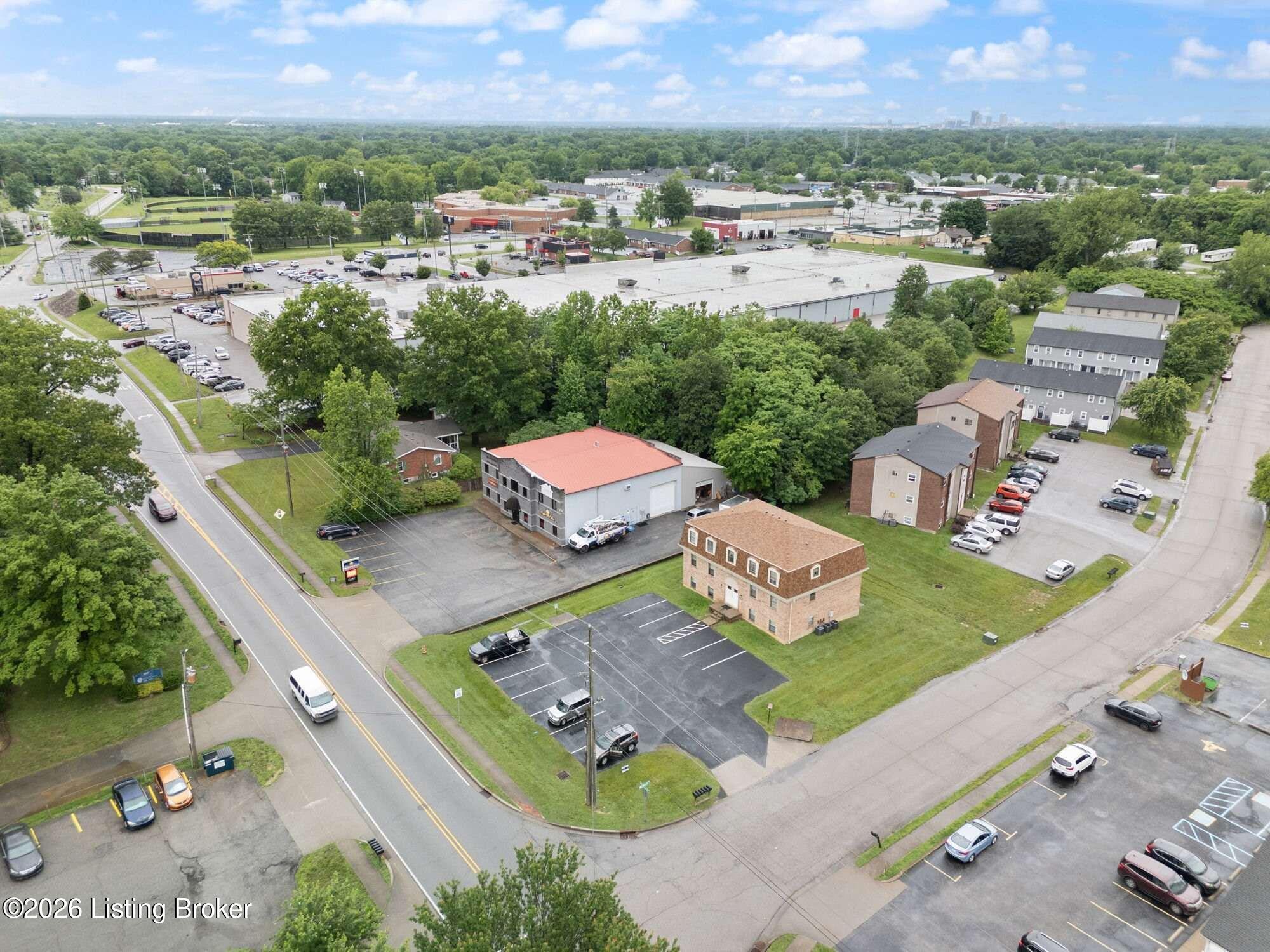 712 Mt Tabor Road, Unit 6 New Albany, IN 47150 - Photo 4 of 5 11d80ed4-711a-462e-92f9-040c61862fa5