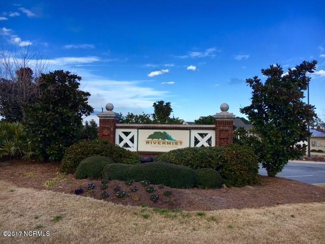 5203 Windlass Road Southport, NC 28461 - Photo 21 of 24 Front Sign