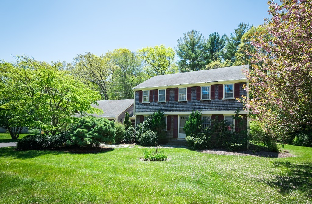 171 Boles Road Marshfield, MA 02050 - Photo 2 of 22 Gallery Image 2