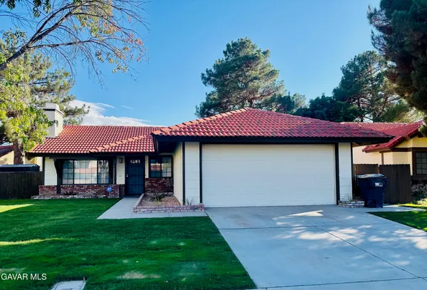 $2,799 | 2730 Ave K 4 West, Lancaster, CA 93536