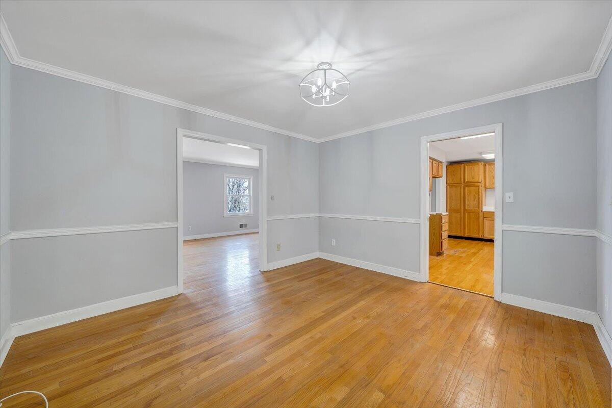 3044 Burnleigh Road Southwest Roanoke, VA 24014 - Photo 17 of 54 15-MIB02011