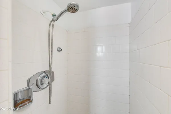 $2,500 | 1524 West Ocotillo Road, Phoenix, AZ 85015
