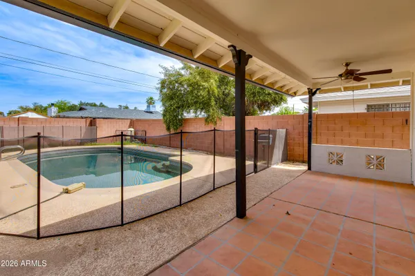 $2,500 | 1524 West Ocotillo Road, Phoenix, AZ 85015
