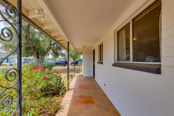 $2,500 | 1524 West Ocotillo Road, Phoenix, AZ 85015