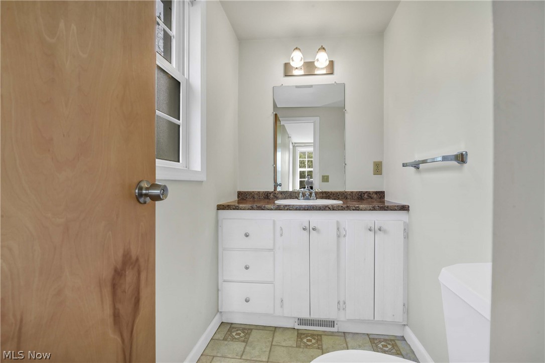 33015 Detroit Road Avon, OH 44011 - Photo 18 of 50