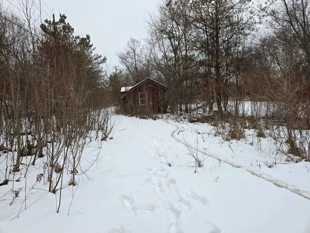 $99,900 | 18010 Highway 176, Union, IL 60180